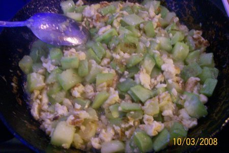 Салат из кабачков и цветной капусты: шаг 3