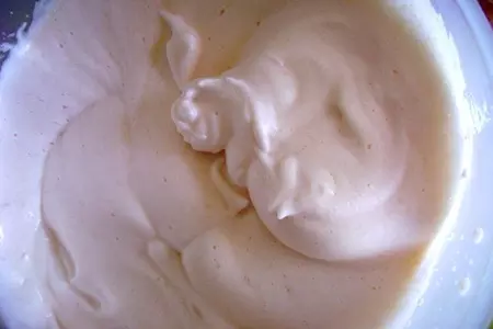 Мусс со вкусом персика «небесное наслаждение»( по мотивам десерта «птичье молоко»).: шаг 4