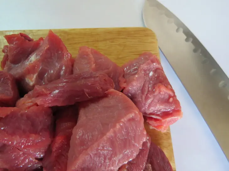 Мясо в запечатанной кастрюле: шаг 1