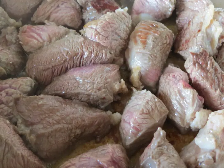 Мясо в запечатанной кастрюле: шаг 3