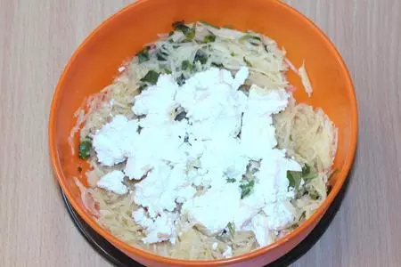 Картофельно творожные оладьи с геркулесом: шаг 2