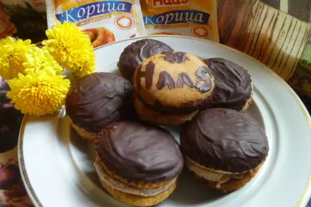 Тыквенно-шоколадное печенье с творожной начинкой: шаг 15