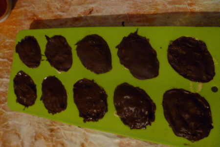Шоколадные конфеты с творожной начинкой: шаг 12