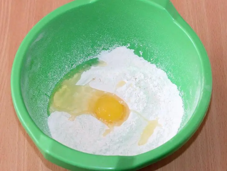 Равиоли с сыром и зеленым луком: шаг 1