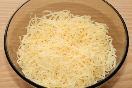 Картофельные лепешки со шпинатно-сырной начинкой: шаг 3