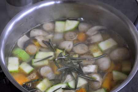 Ароматный зеленый крем-суп из тыквы и базилика : шаг 2