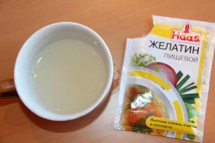 Шоколадно-кокосовый мешочек с конфетами: шаг 2