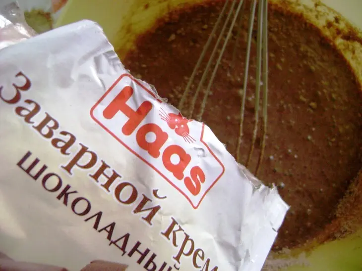 Эклеры с  шоколадным кремом и мятно-шоколадной глазурью.: шаг 3