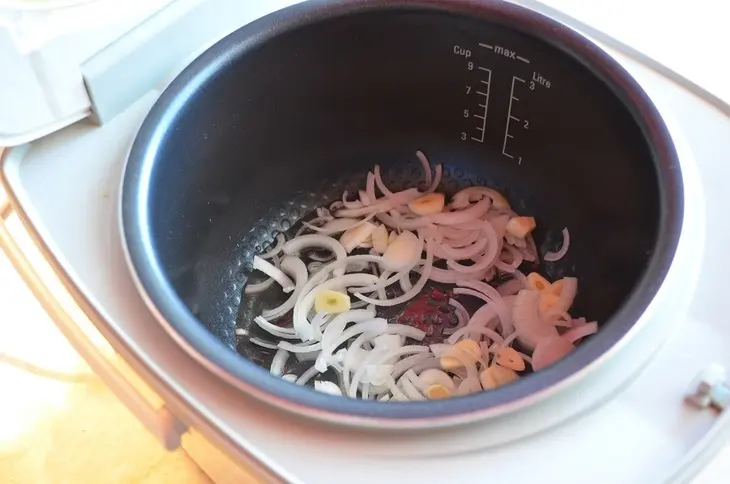 Омлет с брюссельской капустой.: шаг 2