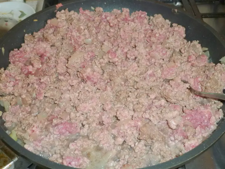 Бурекасы с рубленой говядиной и печеными баклажанами: шаг 3
