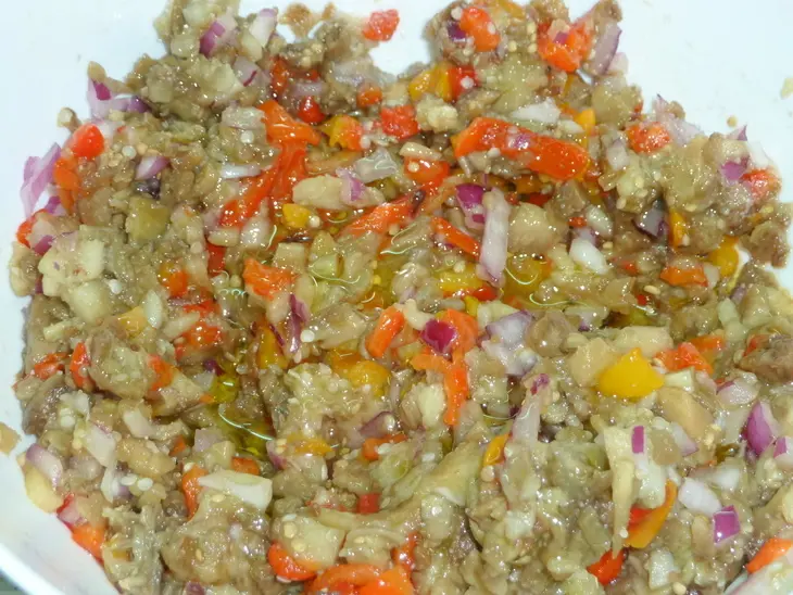Мelitzanosalata (салат из запеченных овощей) с острова родос: шаг 5