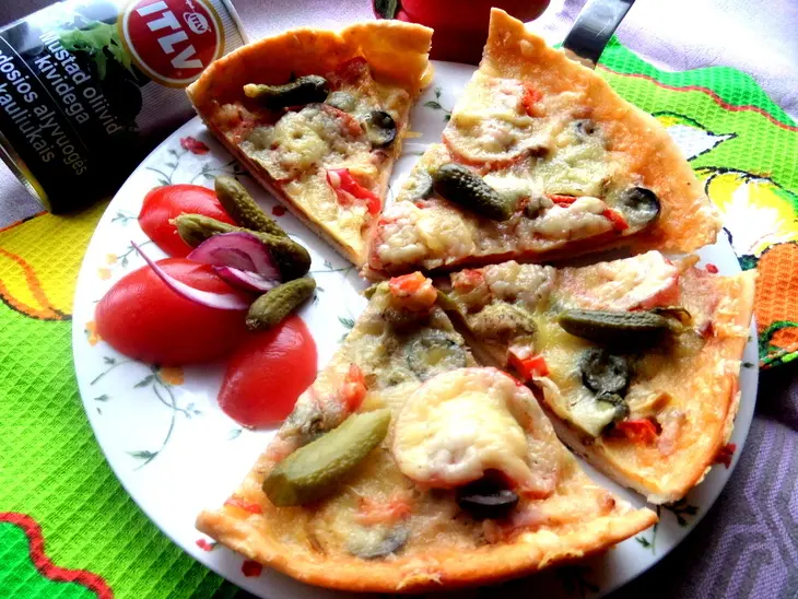 Пицца с салями и маслинами: шаг 9