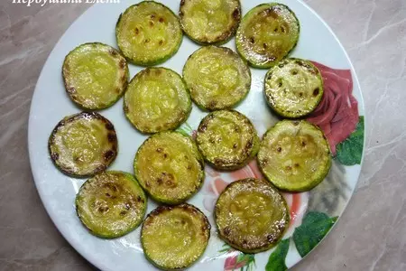 Салат овощной с форелью и оливками "себе любимой": шаг 5