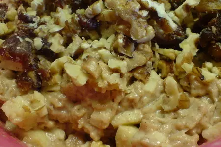 Яблочный пирог с финиками,орехами  и корицей: шаг 5