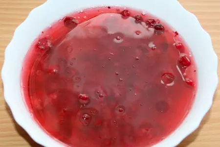 Овсяные маффины с клюквой и клюквенным соусом: шаг 4