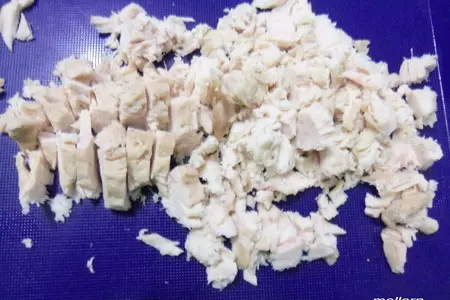 Салат с корейской морковью и маринованными опятами: шаг 1