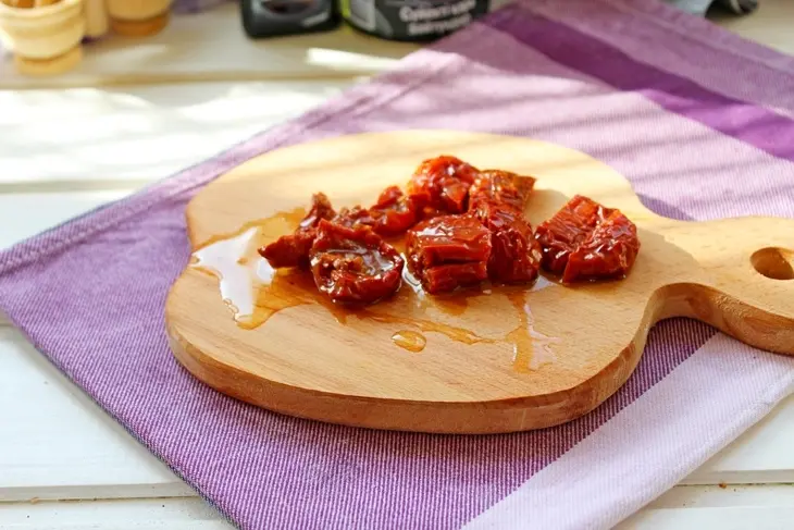 Куриное филе с маслинами и вялеными томатами: шаг 7
