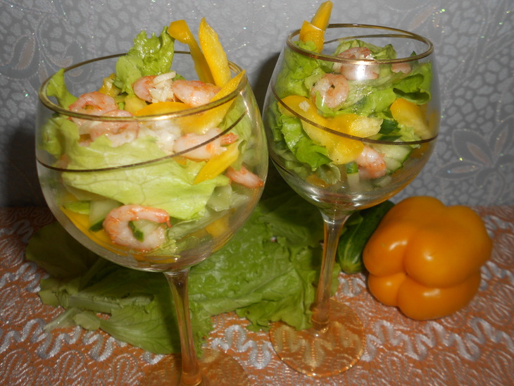 Салат-коктейль с креветками и овощами: шаг 3