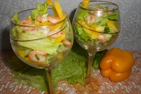 Салат-коктейль с креветками и овощами: шаг 3