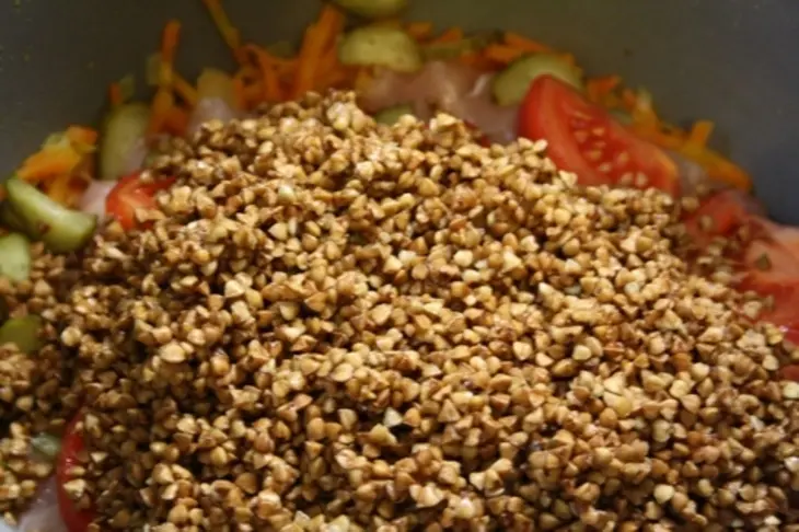 Азу из курицы с гречкой.: шаг 6