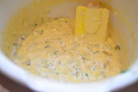 Зеленый салат с оливками и соусом тартар: шаг 4