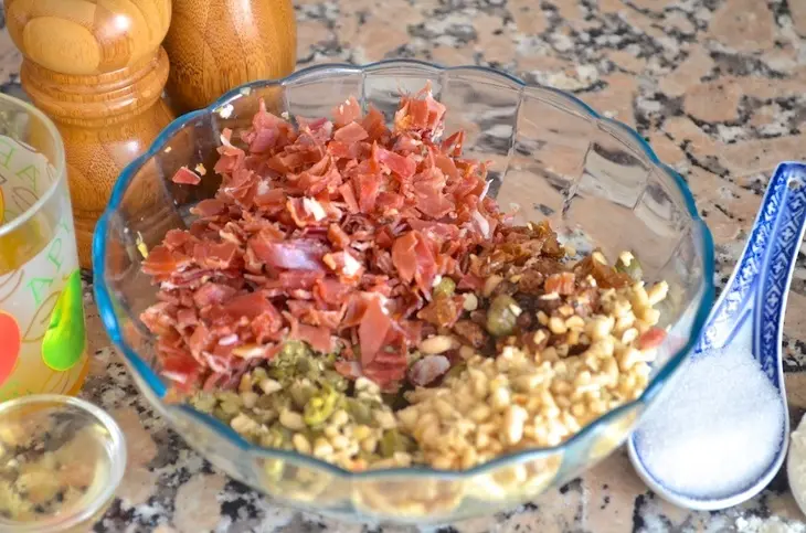 Мясные кростини: шаг 5