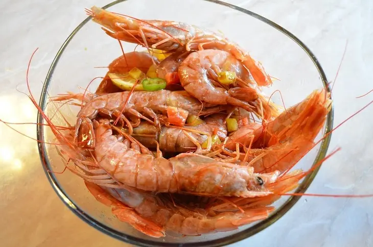 Креветки  королевские по средиземноморски: шаг 4