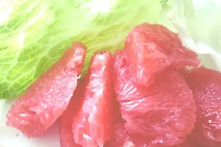 Салат с авокадо,грецким орехом и грейпфрутом: шаг 2