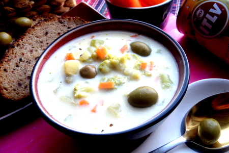 Сырный суп с овощами и оливками: шаг 8