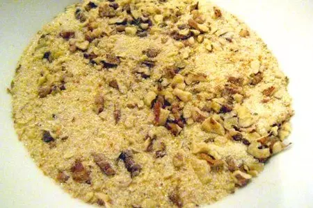 Котлеты из молодой моркови с фетой и орехами: шаг 1
