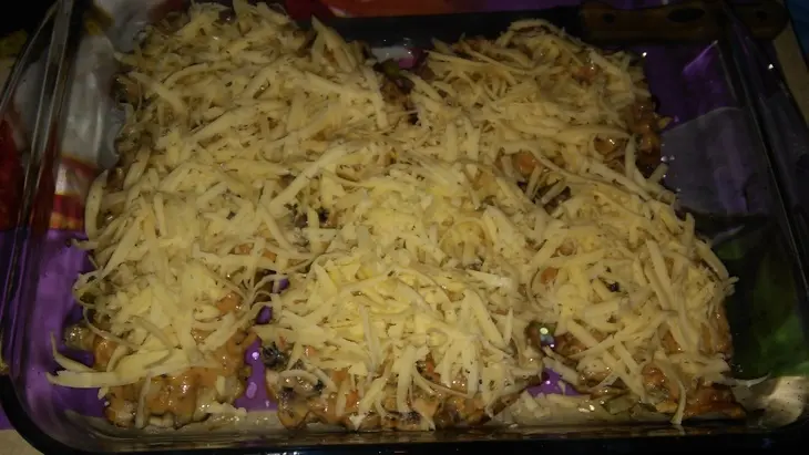 Свиной карбонад, запеченный с корнишонами по-испански.: шаг 11