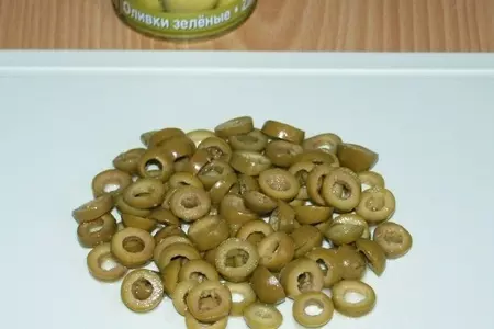 Свинина с овощами и оливками в горшочках: шаг 4