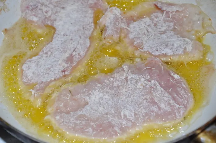 Пикката (piccata) или куриные отбивные с соусом из каперсов: шаг 4