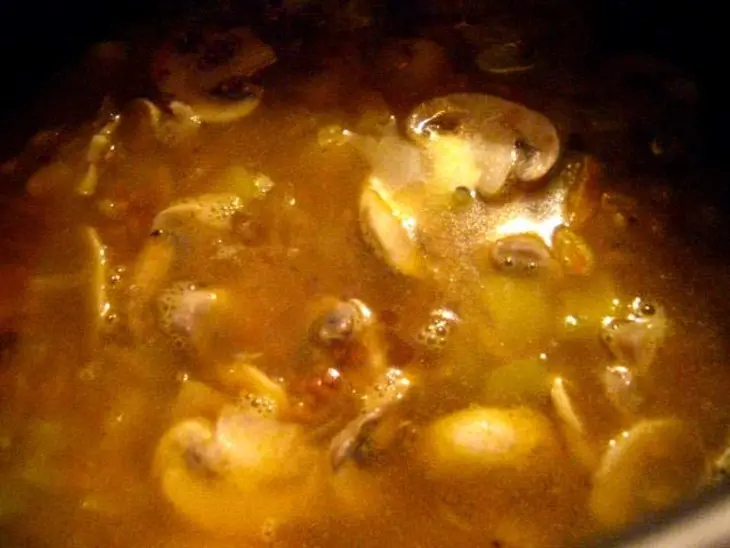 Гречневая каша с овощами и грибами: шаг 3