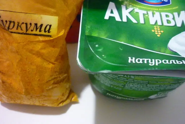 Салат из цветной капусты с карри, семечками и кунжутом: шаг 1