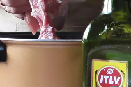 Ароматный ягненок с маслинами и оливками: шаг 3