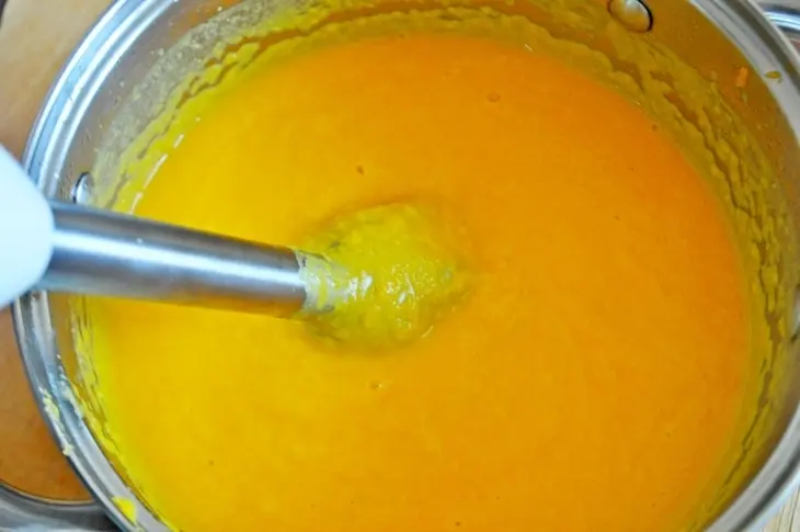 Суп из тыквы с грушей и корицей: шаг 6