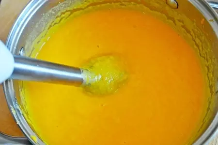 Суп из тыквы с грушей и корицей: шаг 6