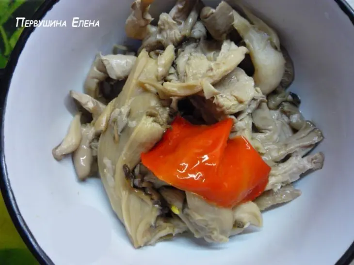Рисовый суп с маринованными грибами и красной фасолью: шаг 3