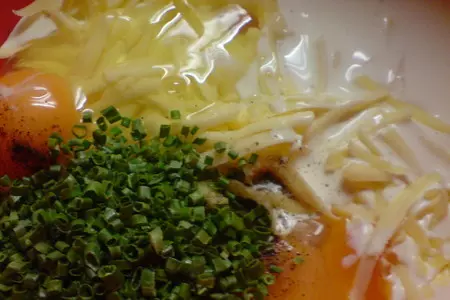 Пирог с капустой,пореем и беконом,нет!,не немецкий!италия-napoli!: шаг 2
