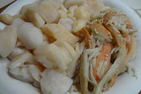 Крабовый крем суп с гребешками и грибами: шаг 5