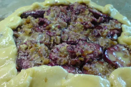Галета с печёными сливами в меду,с грецкими орехами  и корицей: шаг 7