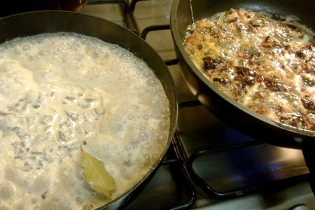 Рис жасмин со сливочно-грибным соусом и отбивные из говяжьей печени. ужин за 15 минут: шаг 7