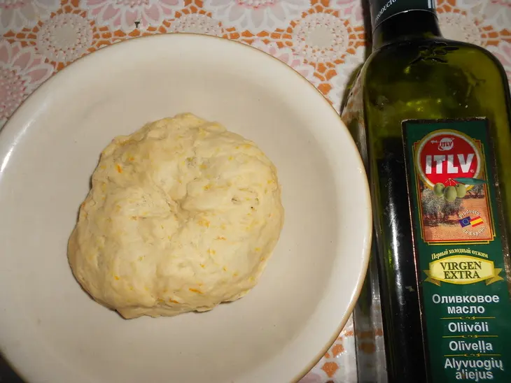 Ягодные пирожки на палочках: шаг 1