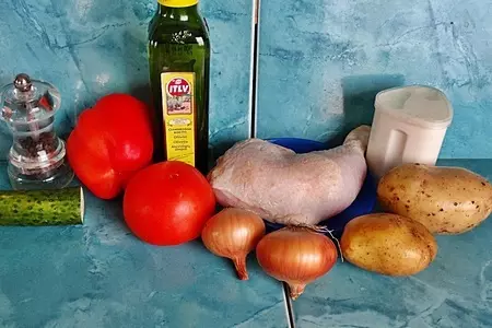 Гирос с курицей по-домашнему.: шаг 1