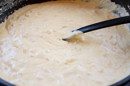 Сырный пай с макаронами и беконом.: шаг 5