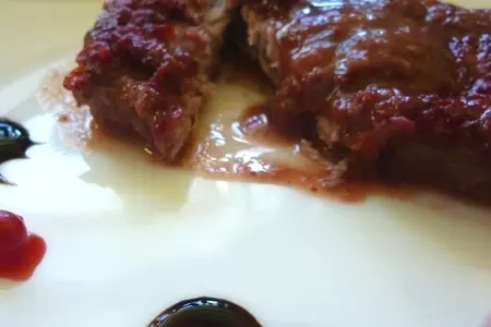 Мясо, запечённое в бруснично-апельсином соусе: шаг 9