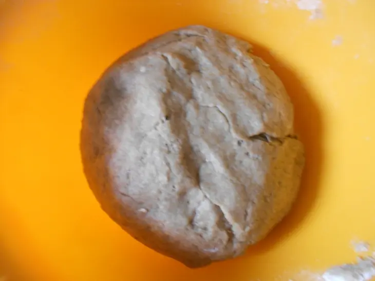 Ржаная галета с яблоками, грушами и виноградом: шаг 3
