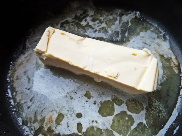 Куриный бульон с заварными клёцками: шаг 2