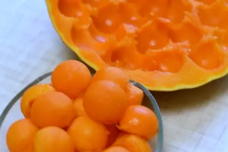Куриное филе с тыквенным гарниром в греческом стиле.: шаг 1